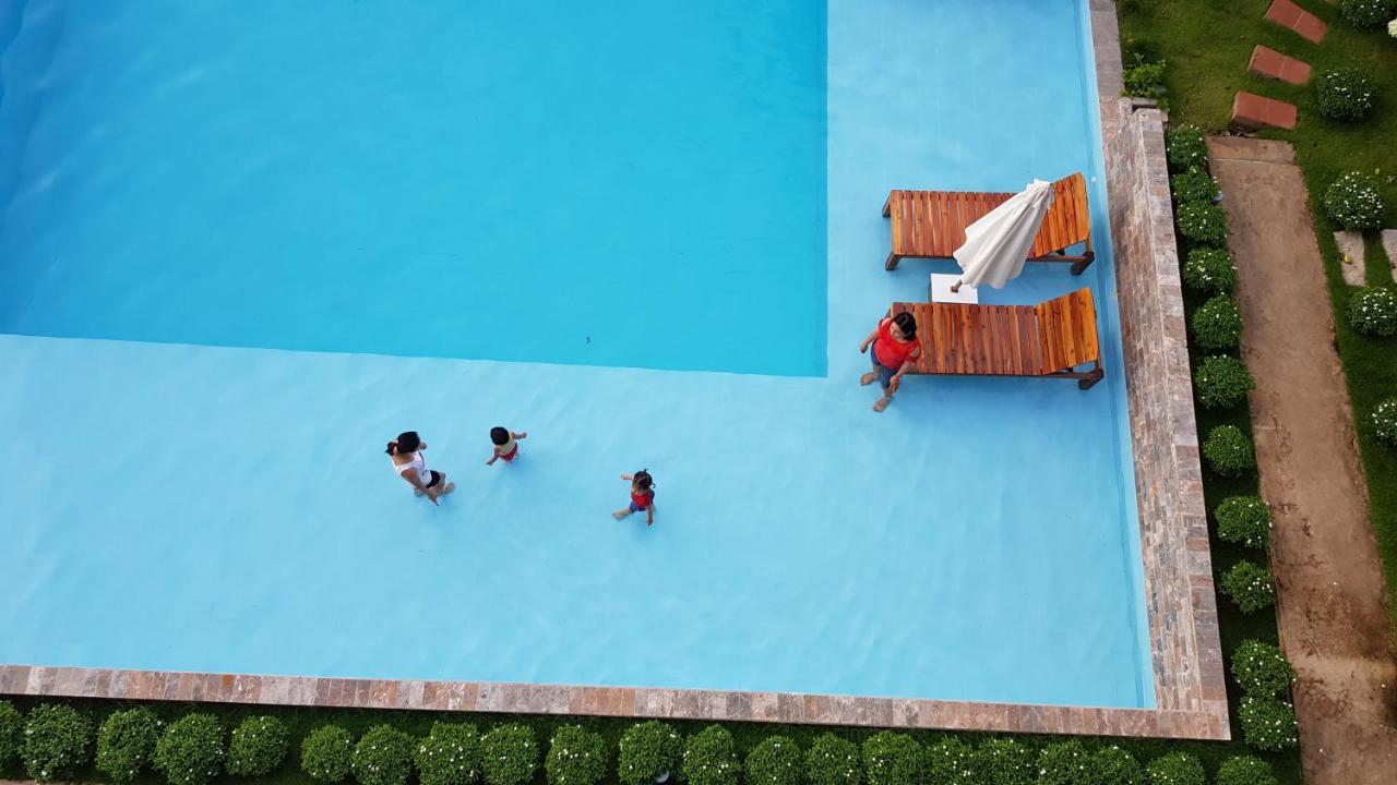 דואונג דונג Azura Resort מראה חיצוני תמונה