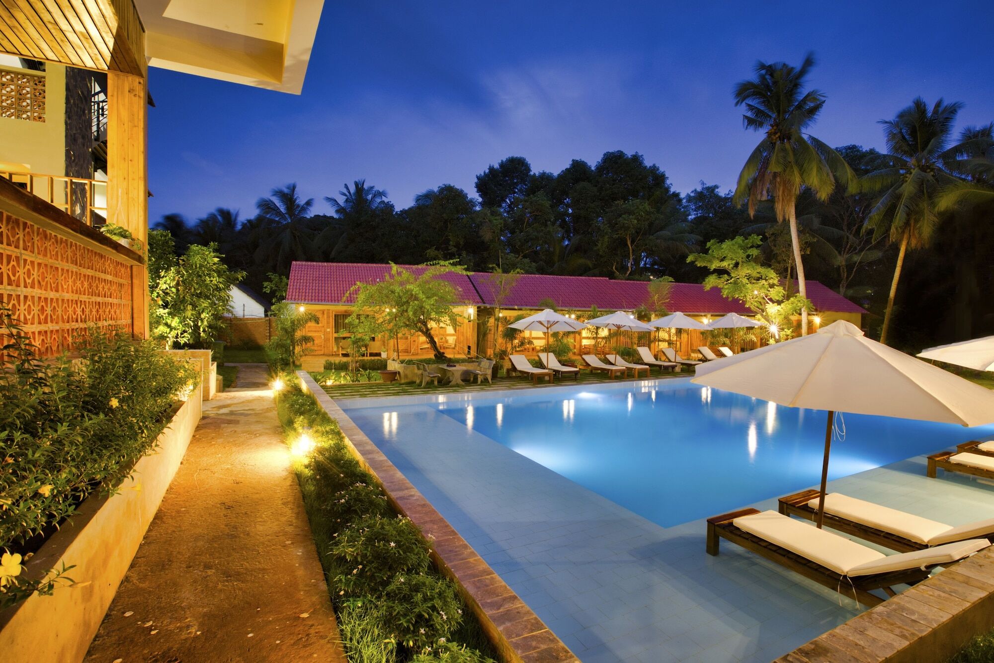 דואונג דונג Azura Resort מראה חיצוני תמונה